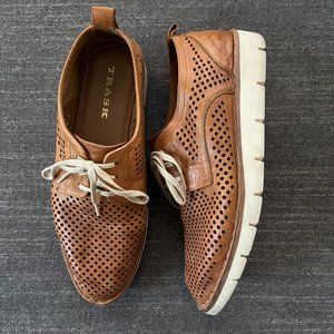 Trask perforated loafers